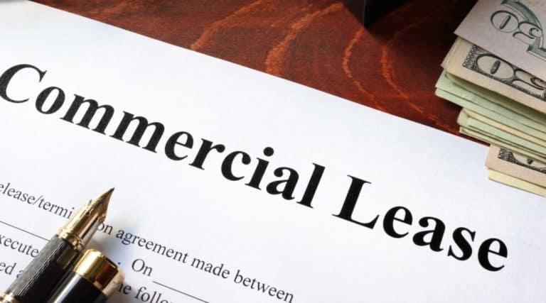 A commercial lease agreement with rental determination clauses.